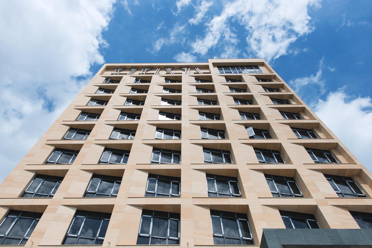 Best Louis Hamilton Hotel Changwon Exterior foto